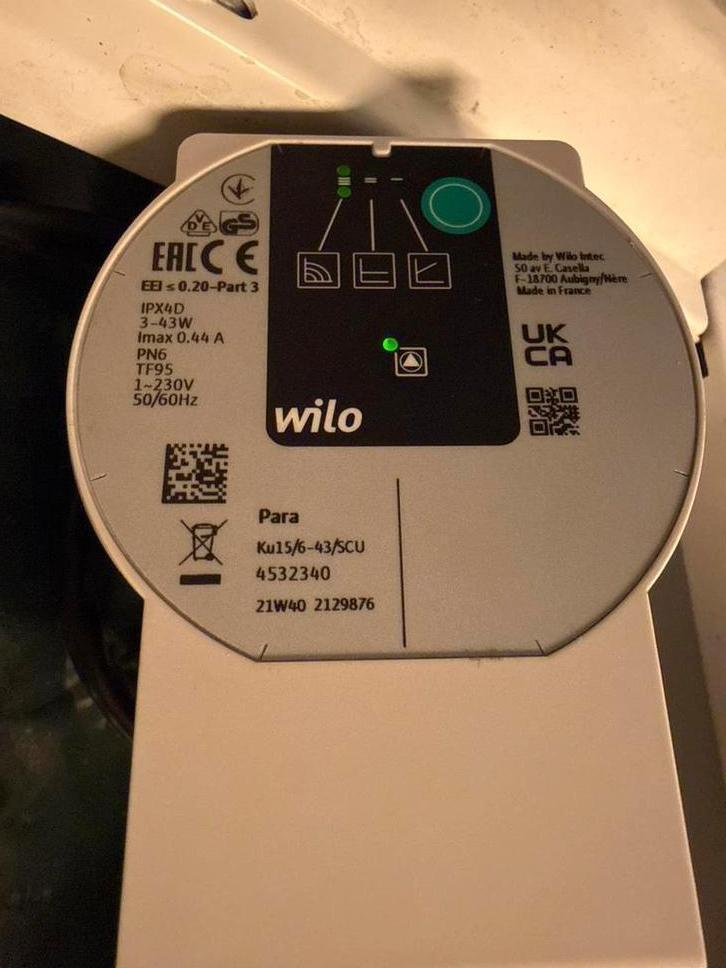 Wilo circulatiepomp - 2 jaar jong 21W40 2129876, Doe-het-zelf en Verbouw, Verwarming en Radiatoren, Zo goed als nieuw, Overige typen