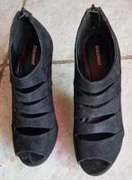 Nette zwarte dames pump maat 39, Zwart, Ophalen of Verzenden, Zo goed als nieuw, Graceland