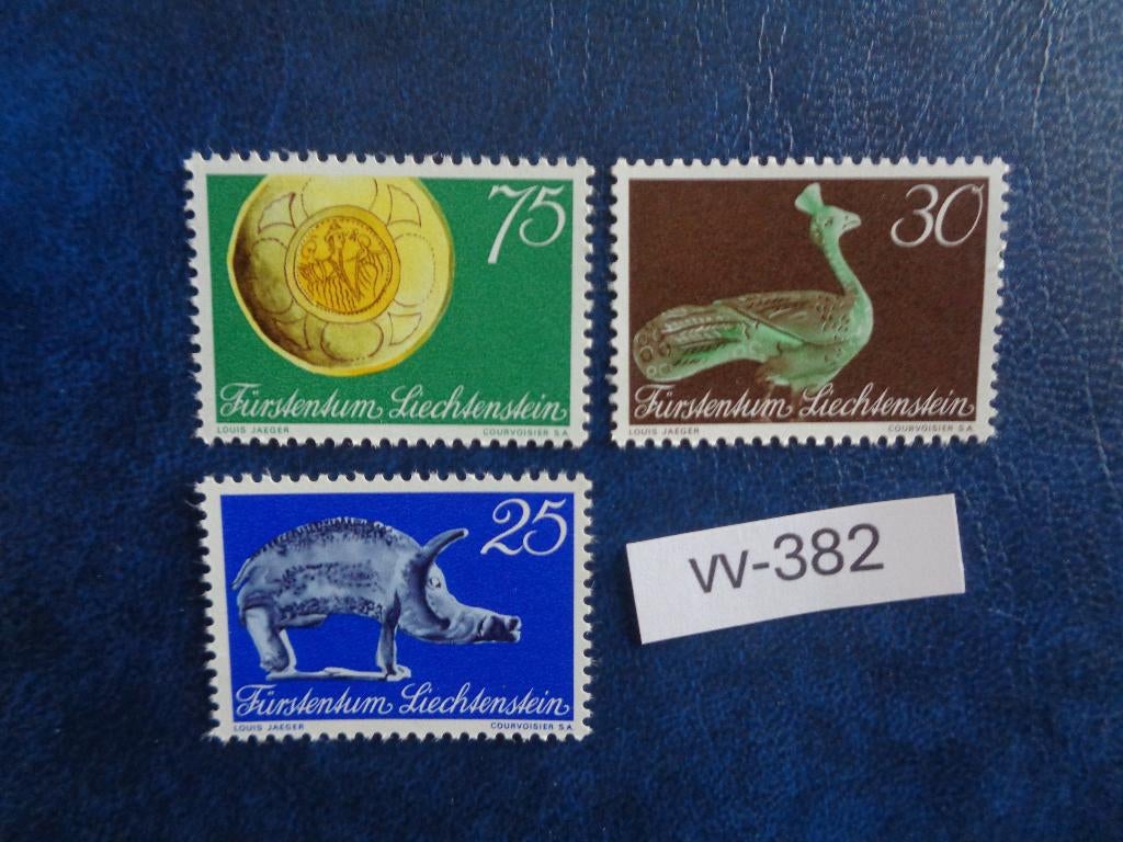 liechtenstein - opening v/h nationaal museum 1971 (vv-382), Postzegels en Munten, Ophalen of Verzenden, Overige landen, Postfris