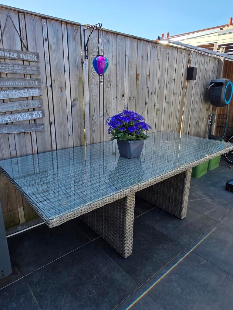 Tuintafel (wicker), Tuin en Terras, Tuintafels, Ophalen, Zo goed als nieuw, Rechthoekig, Wicker
