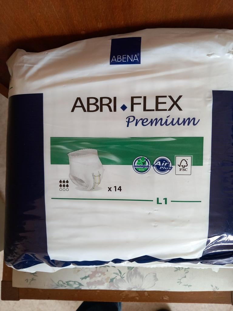 Abri-Flex incontinentie broekjes M1 en L1, Ophalen