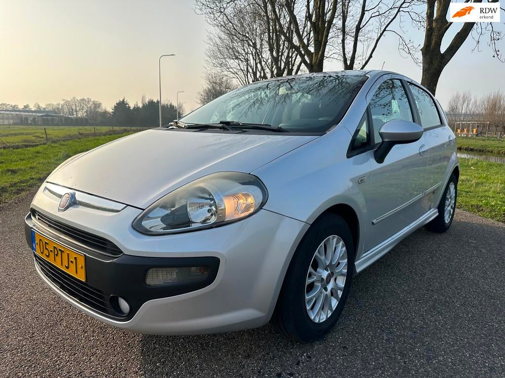 Fiat Punto Evo 1.3 M-Jet Dynamic|zeer netjes|nap|euro 5, Auto's, Fiat, Voorwielaandrijving, Euro 5, Gebruikt, Zwart