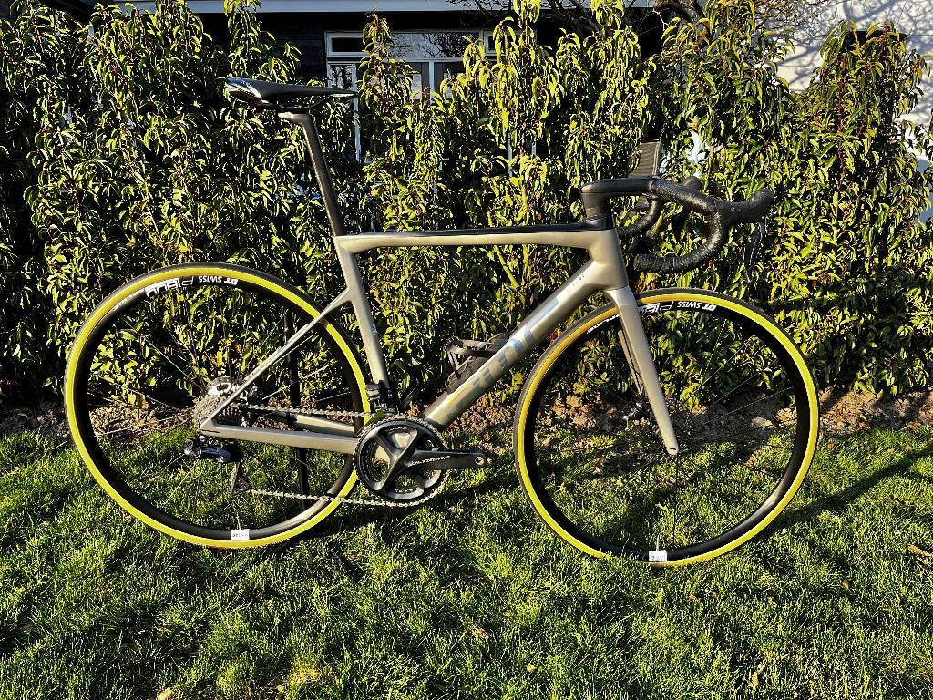 BMC Teammachine SLR01 - maat 54 - Di2 R8070 - DTswiss-carbon, Fietsen en Brommers, 28 inch, Gebruikt, Carbon, Meer dan 20 versnellingen