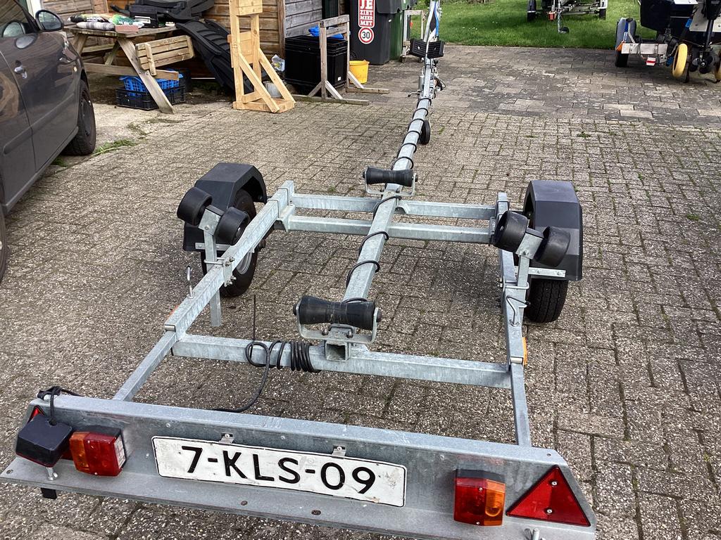 Kalf trailer zeer netjes, Watersport en Boten, Boottrailers, Ophalen, Zo goed als nieuw, Minder dan 6 meter