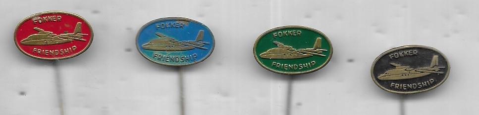 4 FOKKER VLIEGTUIG SPELDEN VERSCHILLENDE, Ophalen of Verzenden, Gebruikt, Transport, Speldje of Pin