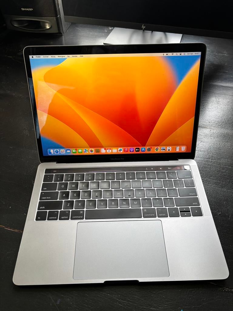 Apple MacBook pro 2017 Touch Bar, Computers en Software, Apple Macbooks, Zo goed als nieuw, MacBook Pro, 13 inch, 2 tot 3 Ghz