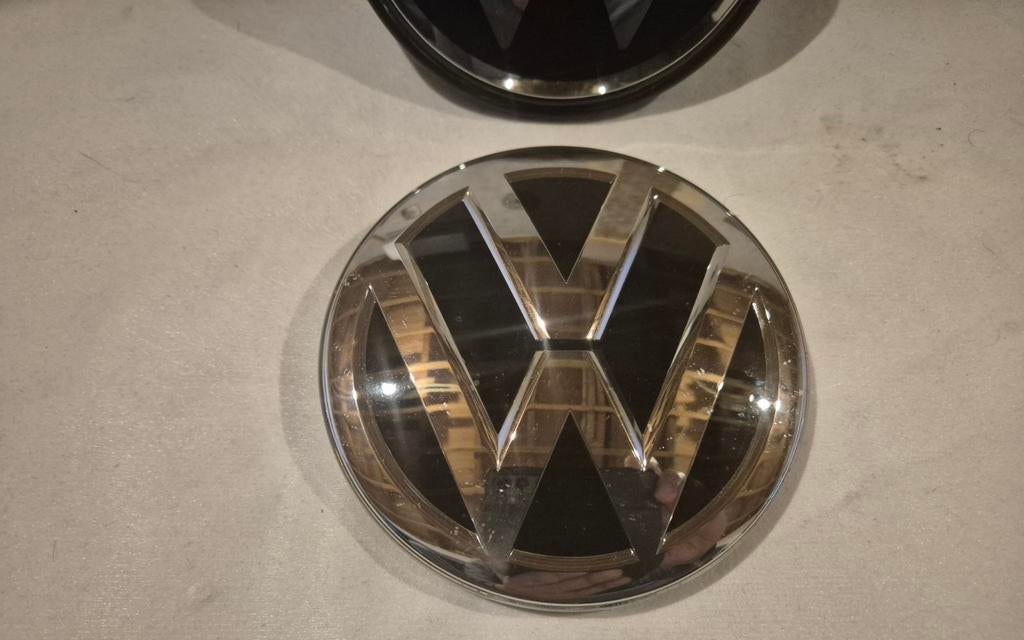 2G POLO VW FACELIFT + PRE FACELIFT  , LOGO ,RADAR  - ACC, Gebruikt, Ophalen of Verzenden, Bumper, Volkswagen