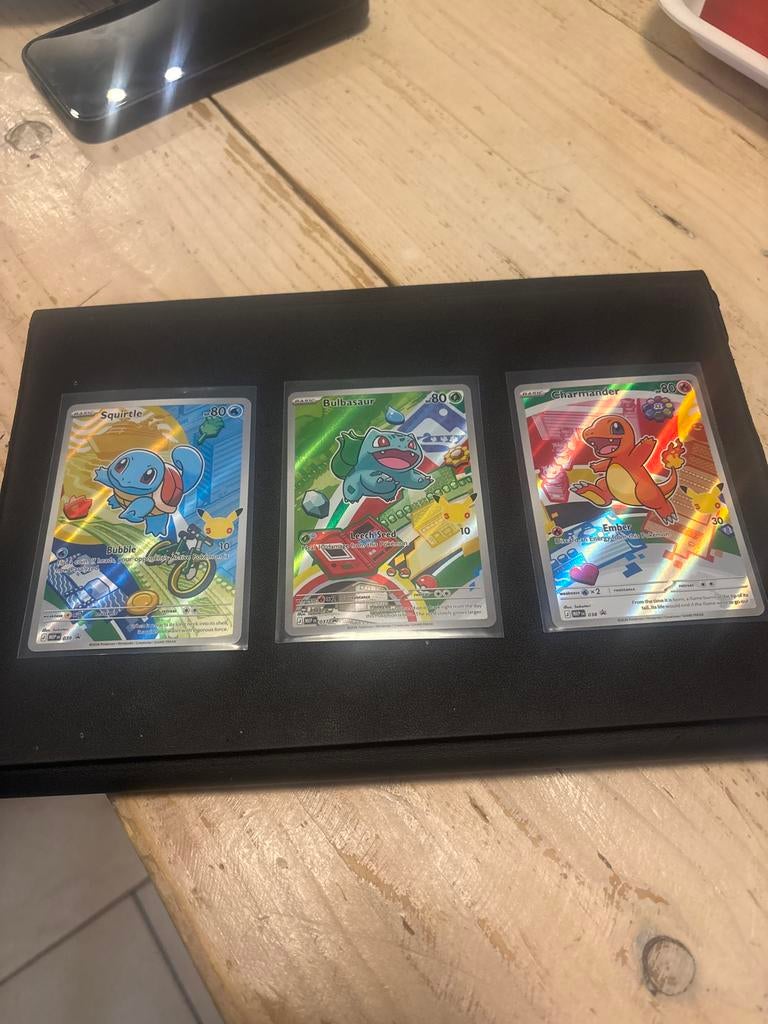 Pokémon 30e Jubileum Kaarten Set - Squirtle, Bulbasaur, Char, Ophalen of Verzenden, Zo goed als nieuw, Meerdere kaarten, Foil