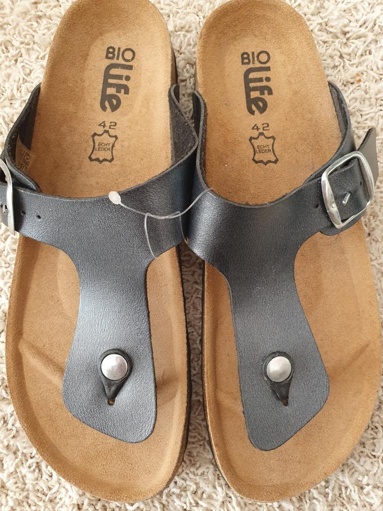 Nieuw maat 42, Ophalen of Verzenden, Nieuw, Overige kleuren, Sneakers of Gympen