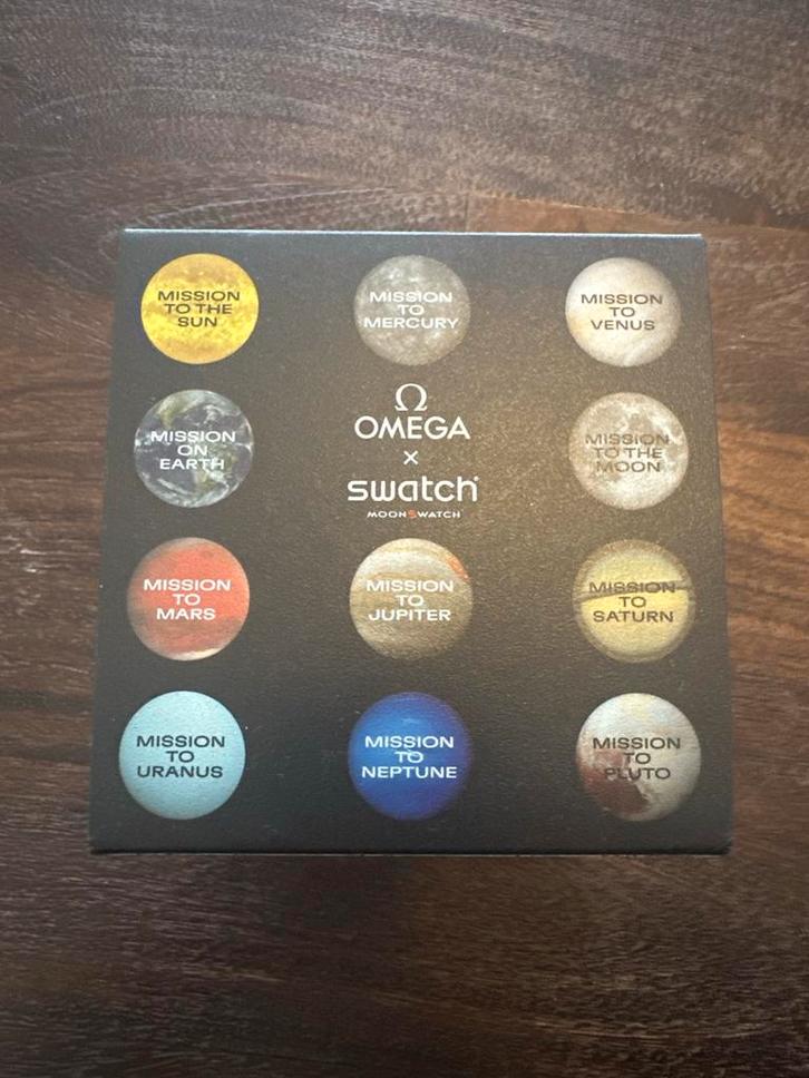 Omega Swatch Moonswatch - Mission on Earth, Sieraden, Tassen en Uiterlijk, Horloges | Heren, Zo goed als nieuw, Polshorloge, Swatch