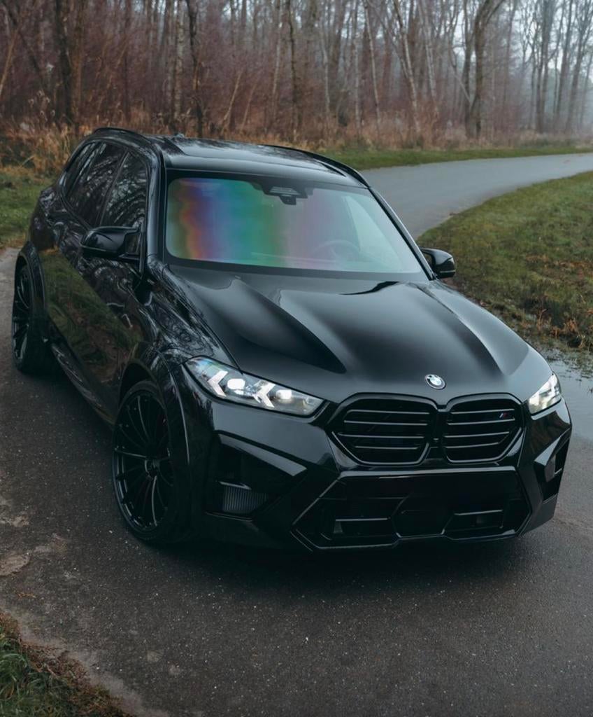 Gala auto met chauffeur BMW X5 M Performance Black Beauty, Met chauffeur