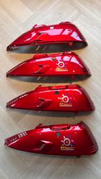 Kymco DJ Y50 linker zijkap rood NIEUW! NOS, Ophalen of Verzenden, Nieuw, Kymco