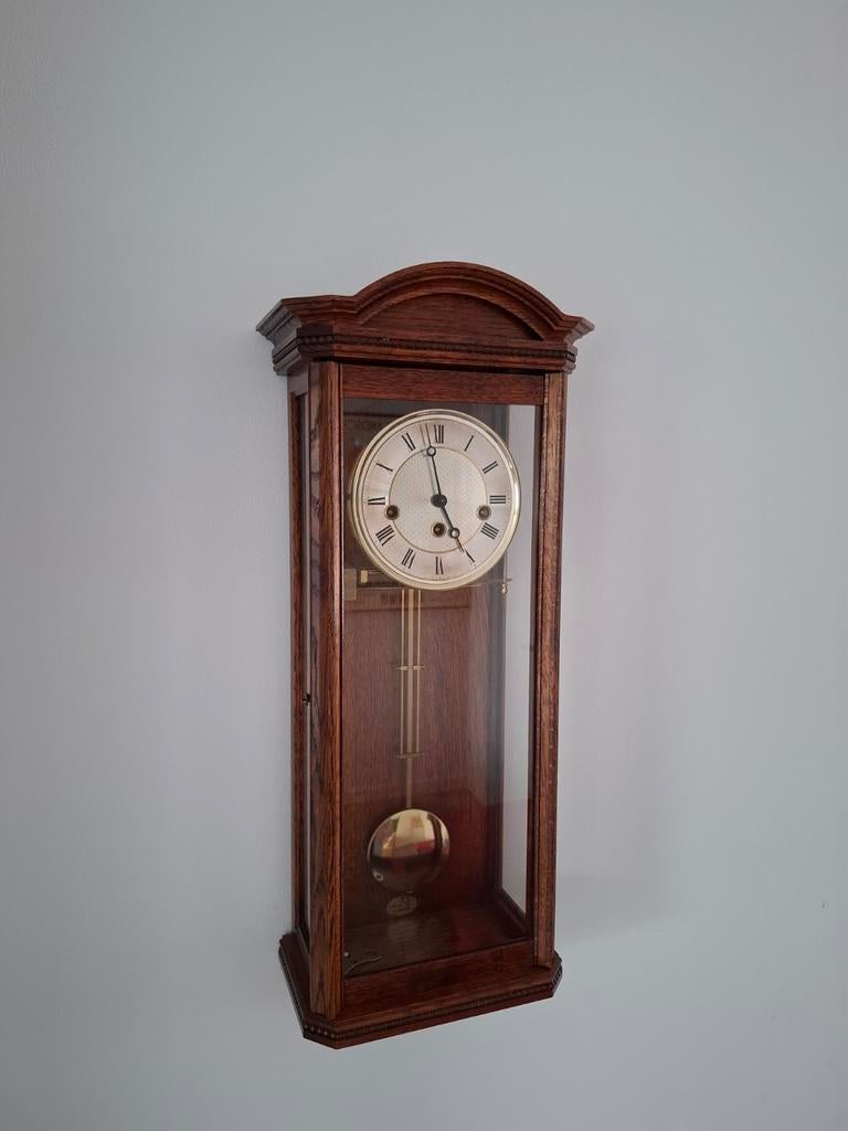 Notenhouten AMS klok, Antiek en Kunst, Antiek | Klokken, Ophalen