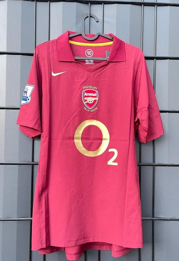 Retro voetbalshirt (L) | Arsenal Thierry Henry 2005/2006, Verzamelen, Sportartikelen en Voetbal, Ophalen of Verzenden, Nieuw, Buitenlandse clubs