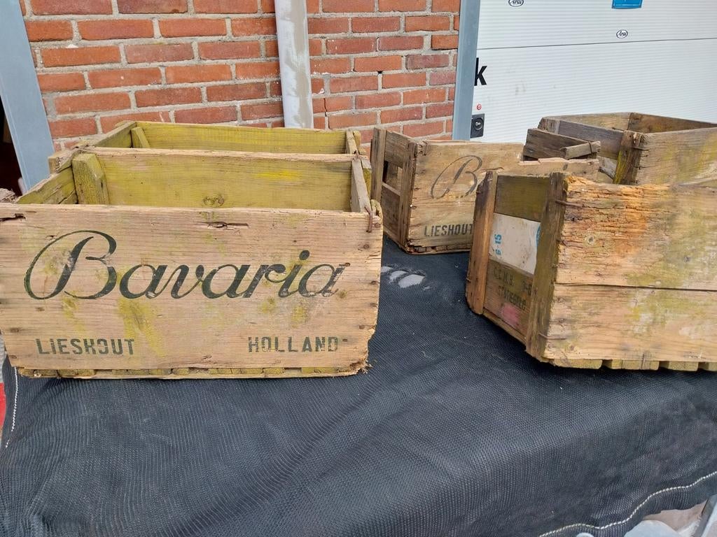 Vintage houten Bavaria en Lieshout statiegeldkratten, Ophalen, Gebruikt, Krat, Minder dan 35 cm