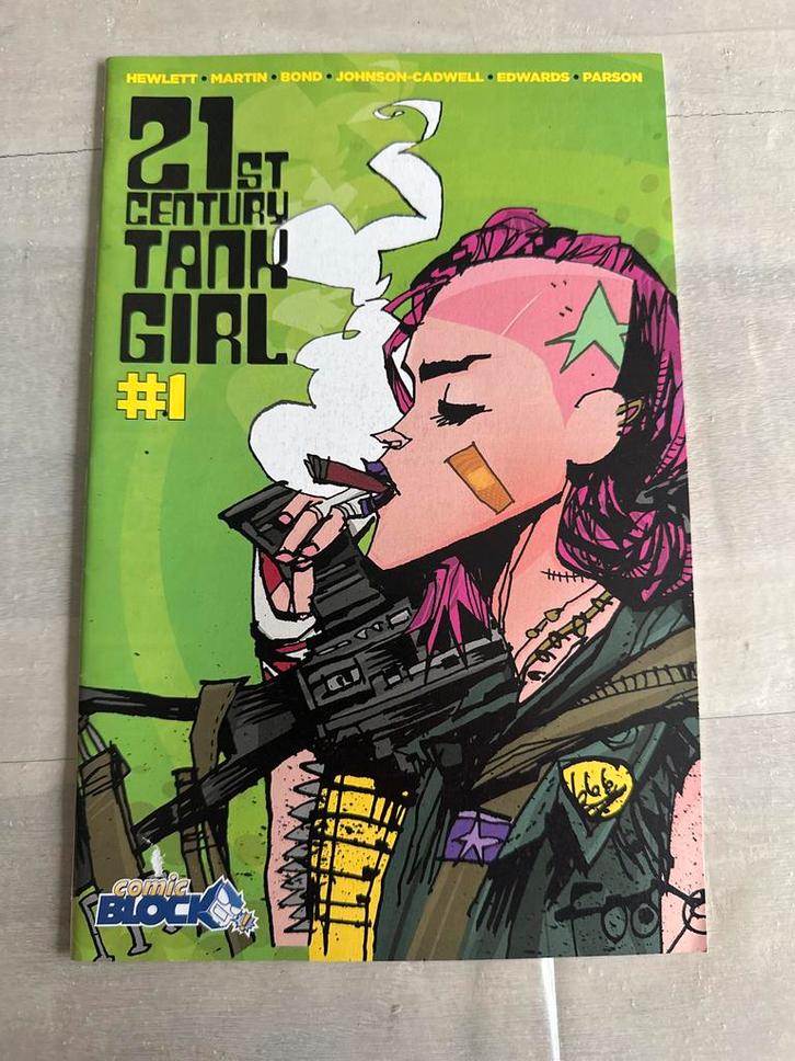 21st Century Tank Girl #1 - Stripboek, Boeken, Stripboeken, Zo goed als nieuw, Eén stripboek, Ophalen of Verzenden