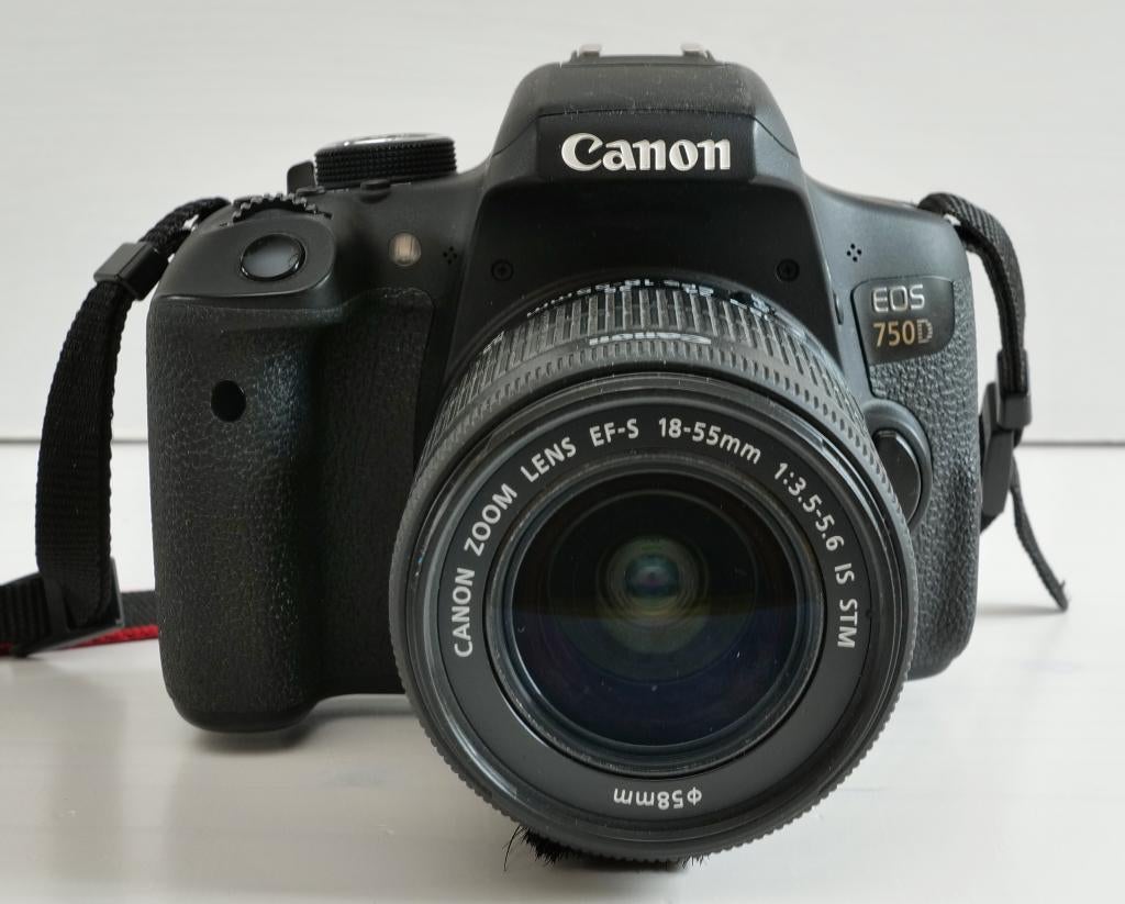 Canon 750d incl. originele Canon zoom 18-55mm in top staat, Spiegelreflex, Canon, Ophalen of Verzenden, Zo goed als nieuw