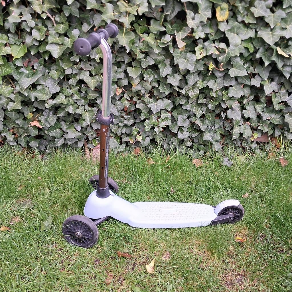 Stepje met 2 wielen voor en 1 wiel achter, Fietsen en Brommers, Ophalen, Zo goed als nieuw, Gewone step, B'twin (Decathlon)