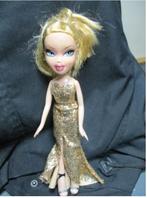 2001 BRATZ MGA DOLL met goudkleurig jurkje+schoentjes, Verzenden, Zo goed als nieuw, Fashion Doll