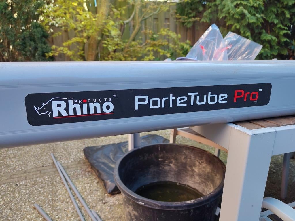 Ongebruikte Rhino Portetube Pro 4 meter, Auto diversen, Dakkoffers, Ophalen, Nieuw