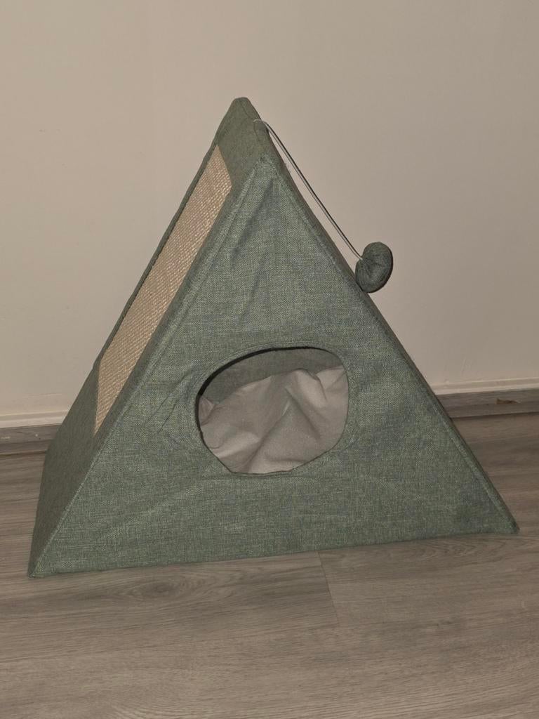 Nieuw katten huisje/mandje, Dieren en Toebehoren, Ophalen of Verzenden, Nieuw, Pluche