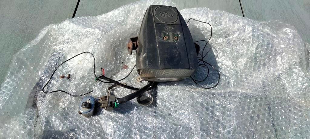 Complete Solex Koplamp - Duits/Italiaans model, Fietsen en Brommers, Brommers | Solex, Ophalen of Verzenden