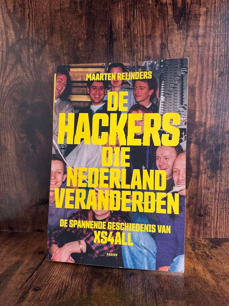 De Hackers Die Nederland Veranderden - Maarten Reijnders, Boeken, Informatica en Computer, Ophalen of Verzenden, Zo goed als nieuw