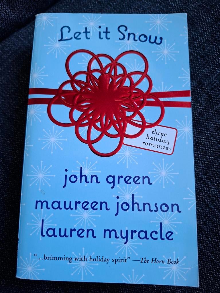 Let it snow van John Green, Ophalen of Verzenden, Zo goed als nieuw