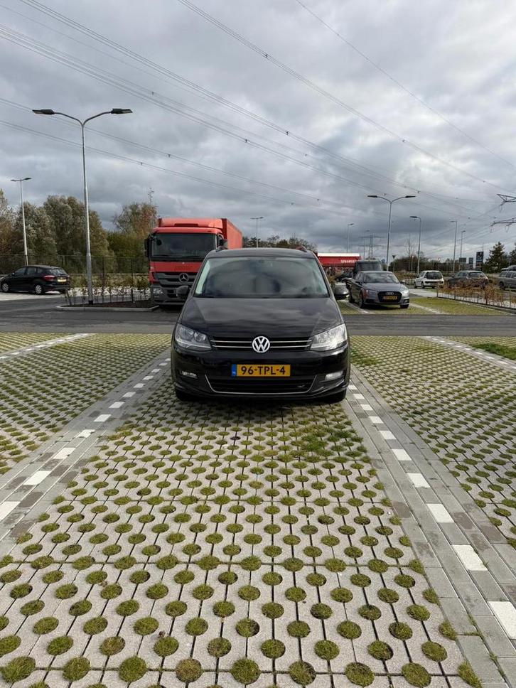 Volkswagen Sharan 1.4 TSI 110KW 2012 Zwart, Auto's, Volkswagen, Particulier, Sharan, Benzine, B, MPV, Handgeschakeld, Origineel Nederlands