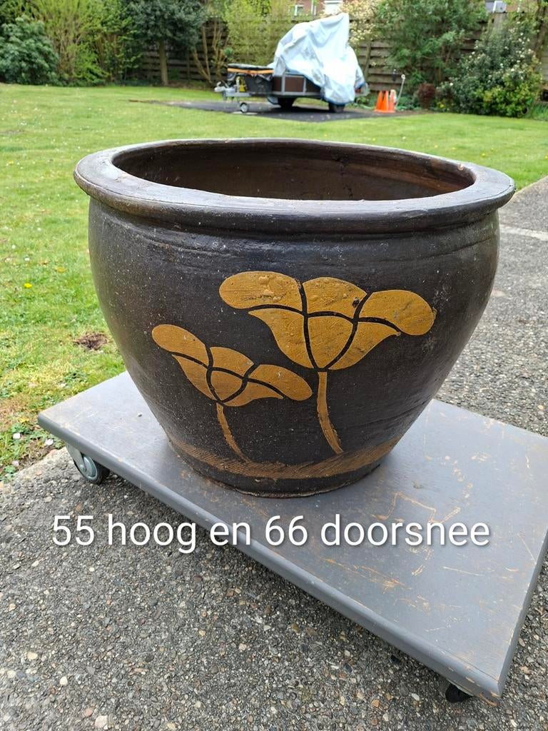 Set van 3 Bloempotten met Oosterse Decoratie, Steen, Gebruikt, Rond, Ophalen of Verzenden
