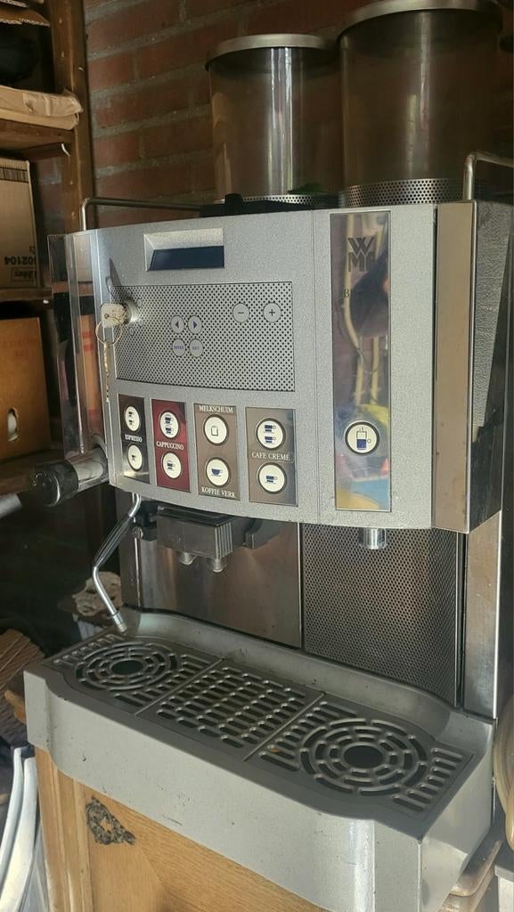 WMF Bistro Koffiemachine - Professioneel en Compleet, Witgoed en Apparatuur, Koffiezetapparaten, Gebruikt, 10 kopjes of meer, Koffiemachine
