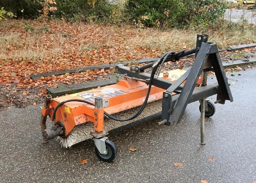 Veegmachine Tuchel sneeuwborstel, Ophalen of Verzenden