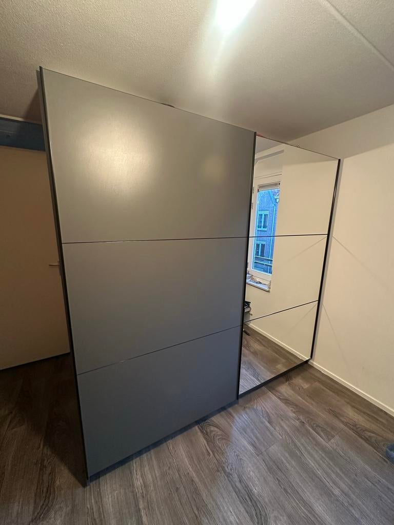 Meubella Samantha Kledingkast Antraciet met Spiegel, Ophalen, 200 cm of meer, Zo goed als nieuw, Met deur(en)