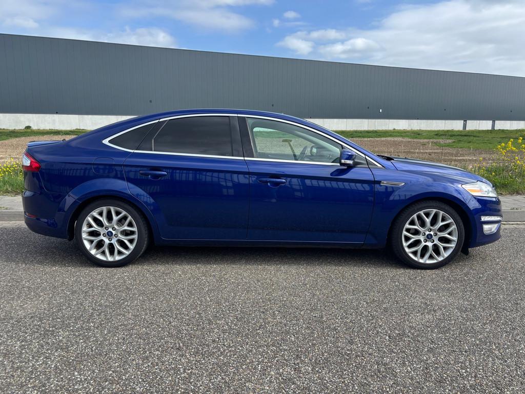 Ford Mondeo 1.6 TDCi ECOnetic Titanium In perfecte staat tec, Auto's, Voorwielaandrijving, Gebruikt, Zwart, 4 cilinders