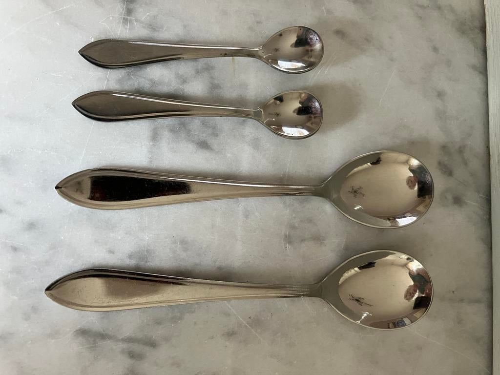 Sola zoutlepeltjes - eierlepeltjes 2 stuks puntfilet 430, Antiek en Kunst, Ophalen of Verzenden