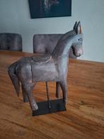 Houten paard op metalen voet, Huis en Inrichting, Ophalen of Verzenden, Zo goed als nieuw