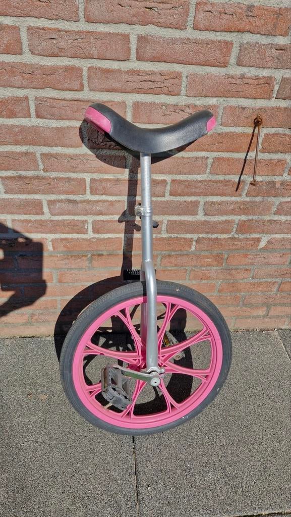 Eenwieler roze/grijs, Ophalen, Zo goed als nieuw
