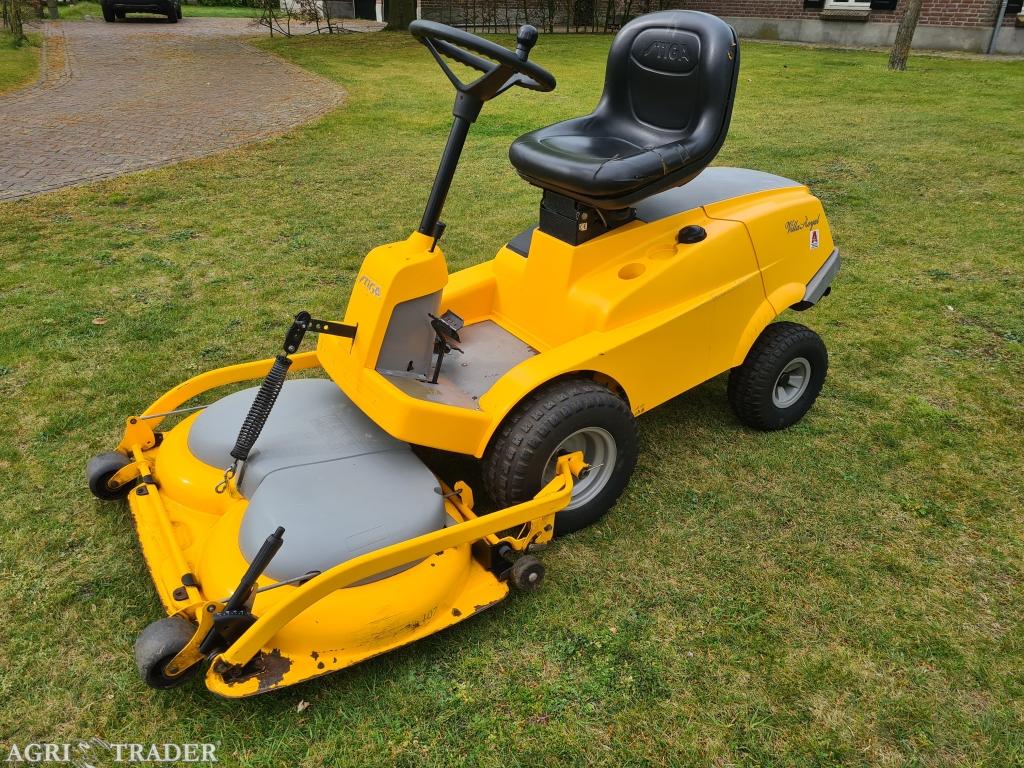 Stiga villa Royal frontmaaier mulch mulchmaaier hydrostaat., Tuin en Terras, Zitmaaiers, Gebruikt, 90 tot 120 cm, Elektrische starter