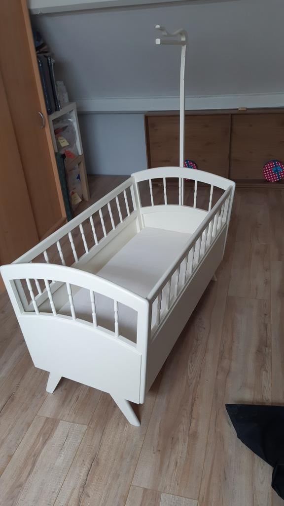 Baby ledikantje ., Ophalen, Zo goed als nieuw, Ledikant