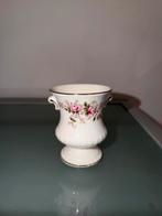 Royal Albert lepelvaas (Lavender rose set), Ophalen