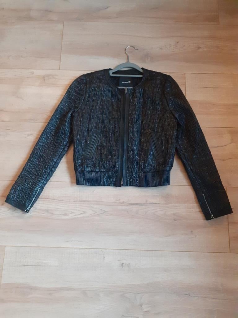 Isabel Marant Etoile jasje maat S, Kleding | Dames, Isabel Marant, Zwart, Ophalen of Verzenden, Zo goed als nieuw