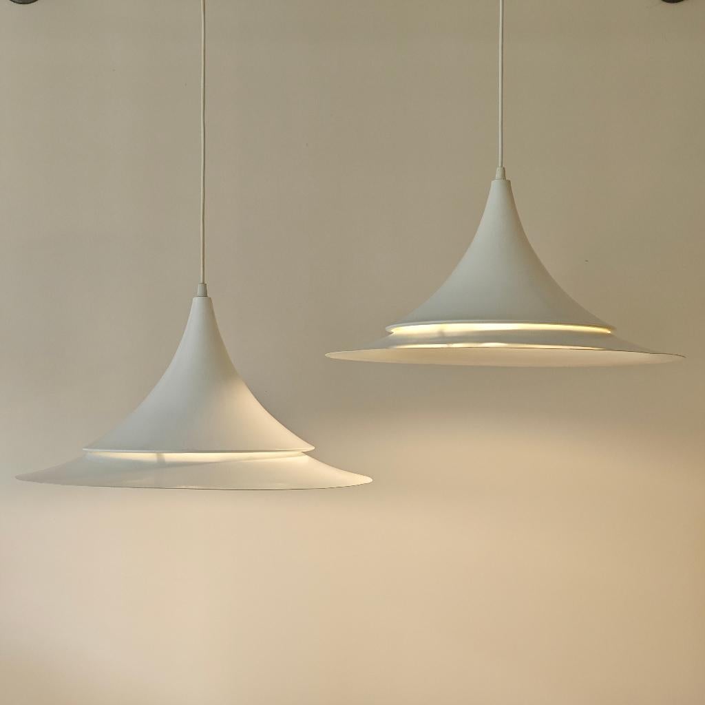 Vintage Hala Zeist hanglamp (1 beschikbaar), Huis en Inrichting, Lampen | Hanglampen, Ophalen, Hala Zeist, Gebruikt, Onbekend