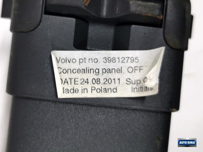 Dekzeil Bagageruimte van een Volvo V60, Gebruikt, -, -, Ophalen of Verzenden