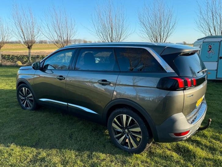 Peugeot 5008 1.6 Bluehdi 120pk S&S 2017 Grijs - Leer, Auto's, Peugeot, Particulier, ABS, Achteruitrijcamera, Airbags, Airconditioning