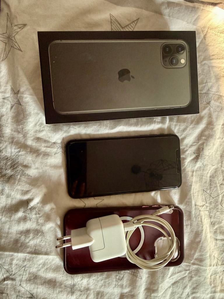 iPhone 11 Pro Max 256GB Spacegrijs met accessoires, Telecommunicatie, Mobiele telefoons | Apple iPhone, 256 GB, IPhone 11 Pro Max