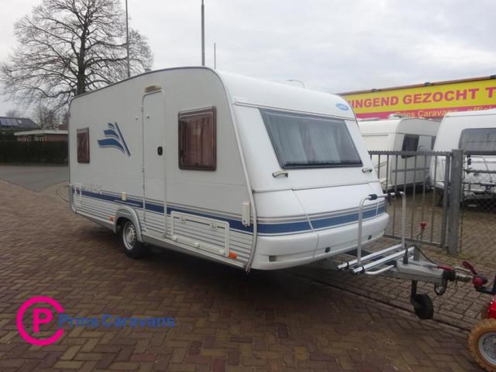 Wilk S4 450 Frans Bed + Rondzit+Mover #NIEUWSTAAT#, Caravans en Kamperen, Caravans, Schokbreker, Bedrijf, Wilk, Tot en met 4