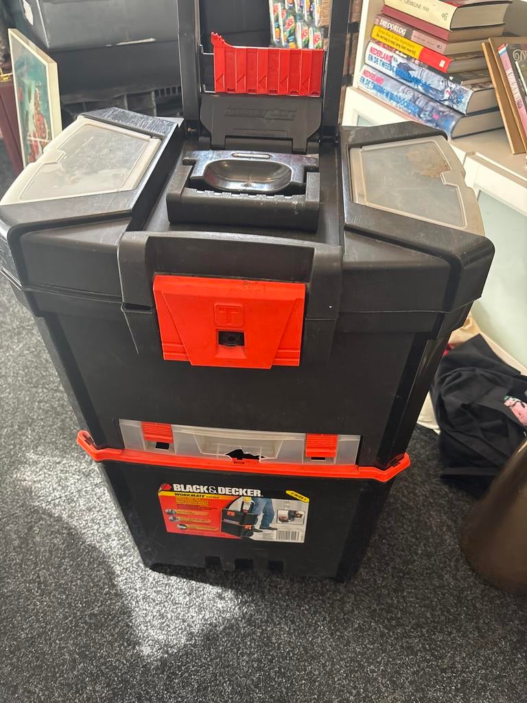 Black & Decker Gereedschapskist op Wielen, Ophalen, Gevuld, Gebruikt