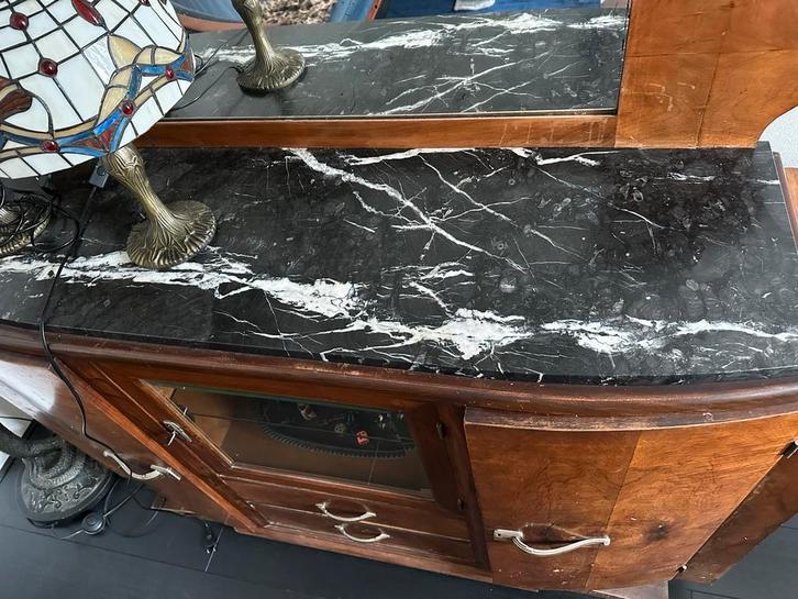 Antiek notenhout dressoir buffet met marmeren blad, Antiek en Kunst, Antiek | Meubels | Kasten, Ophalen