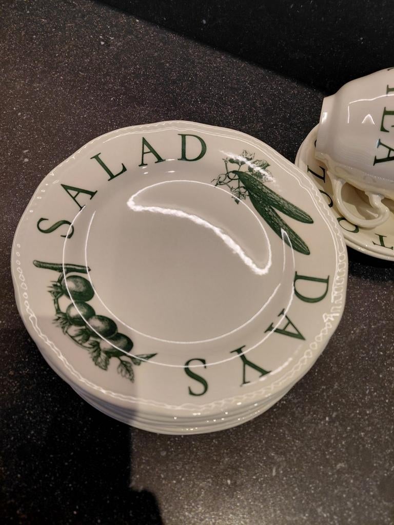 WOOD & SONS servies delen, Huis en Inrichting, Keuken | Servies, Ophalen of Verzenden, Zo goed als nieuw, Overige stijlen, Kop(pen) en/of Schotel(s)