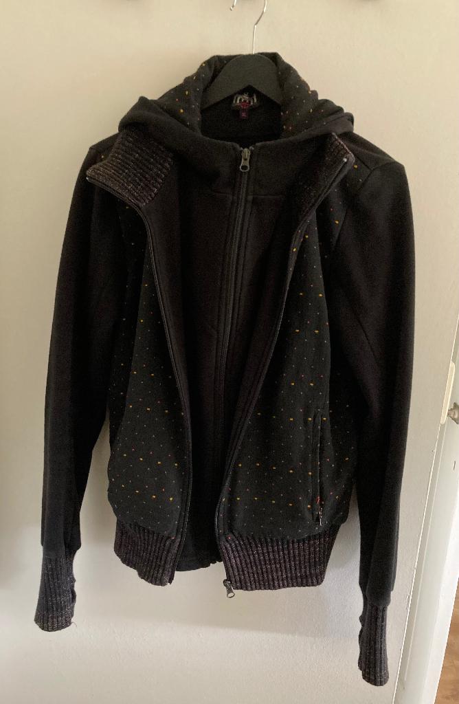 Ato Berlin tussenjas zwart maat XL, Zwart, Maat 46/48 (XL) of groter, Ophalen of Verzenden, Gedragen